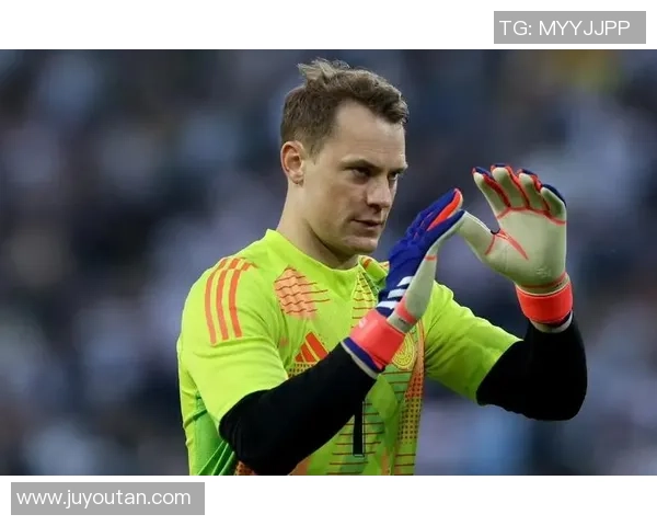 诺伊尔重伤缺席本赛季拜仁迅速求助德赫亚救急